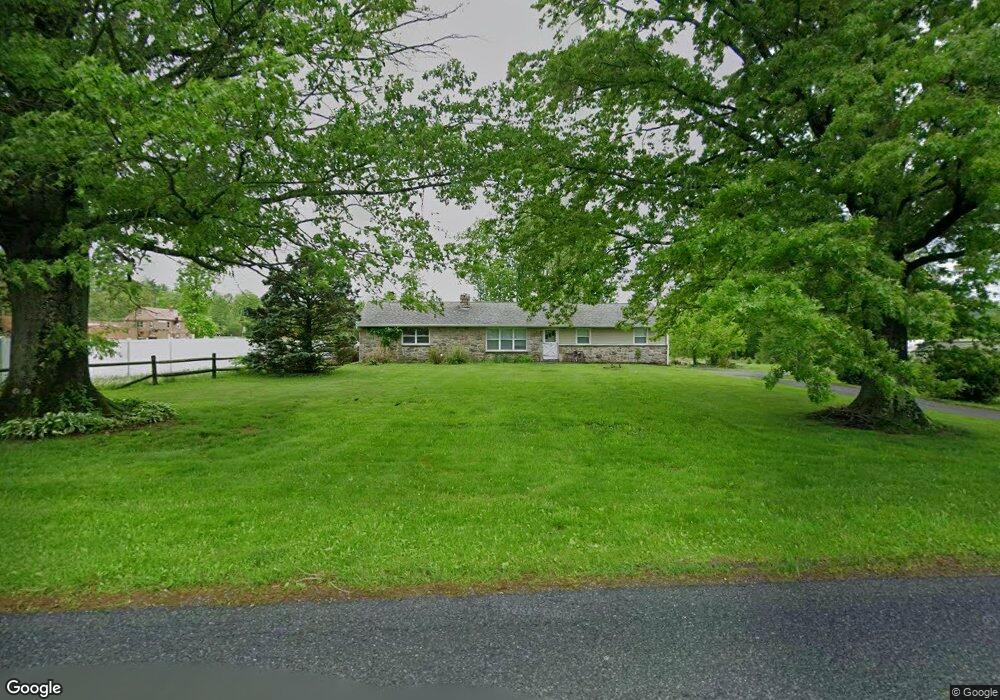 18 Stauffer Rd, Bechtelsville, PA 19505 - photo 1