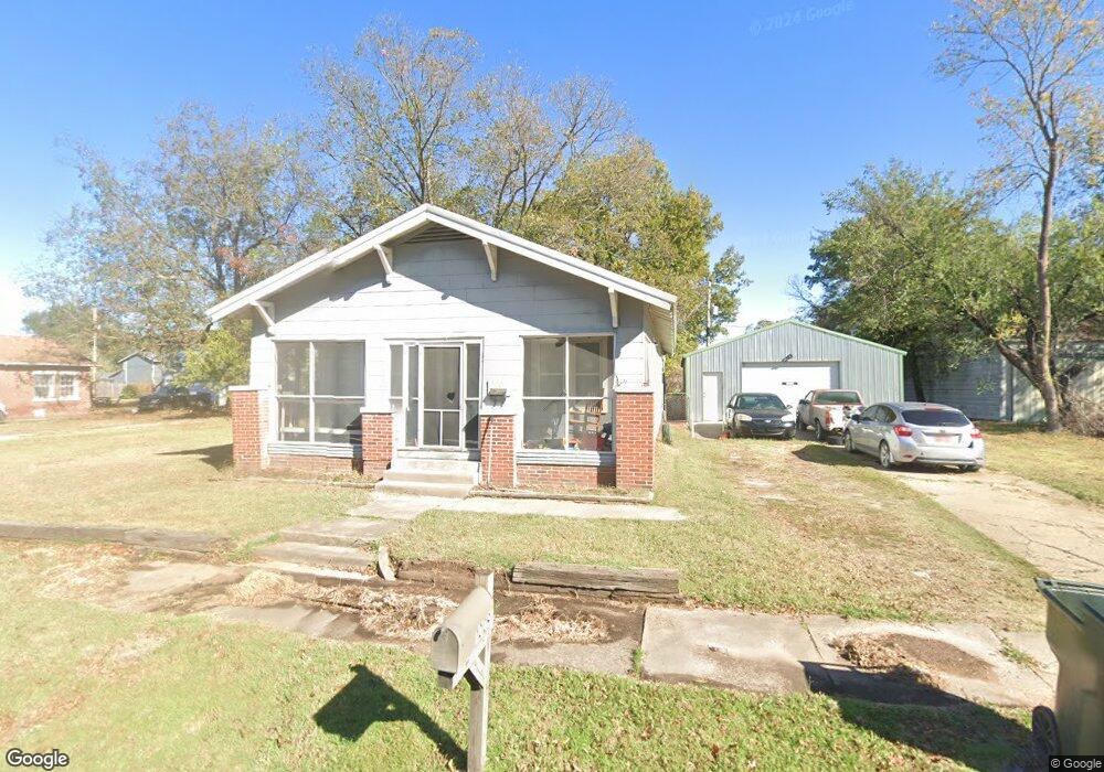 1009 N Oklahoma Ave, Okmulgee, OK 74447 - photo 1