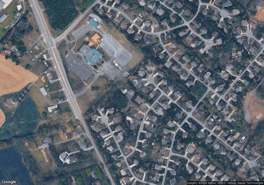 1705 Buckingham Dr, Harrisonburg, VA 22801 - photo 1