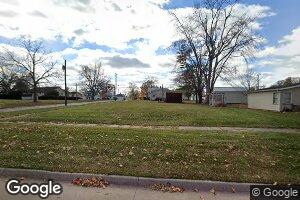 303 W Pleasant Valley St, Sigourney, IA 52591