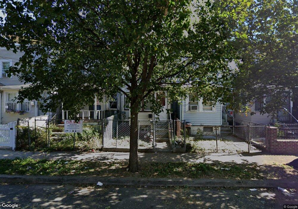 11835 153rd St, Jamaica, NY 11434 - photo 1