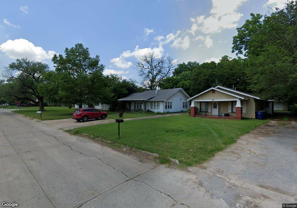 909 W Spruce Ave, Duncan, OK 73533 - photo 1