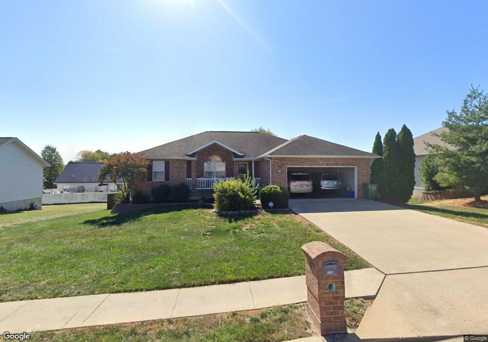 1104 Highland Dr, Rolla, MO 65401 - photo 1