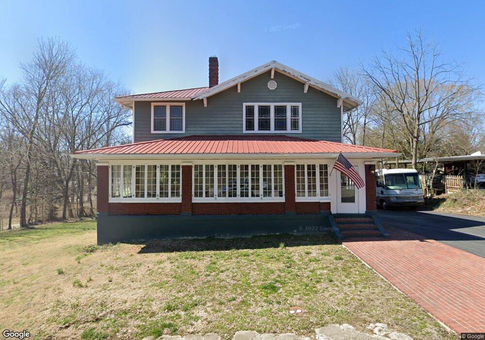 601 Maple Ln, New Albany, IN 47150 - photo 1