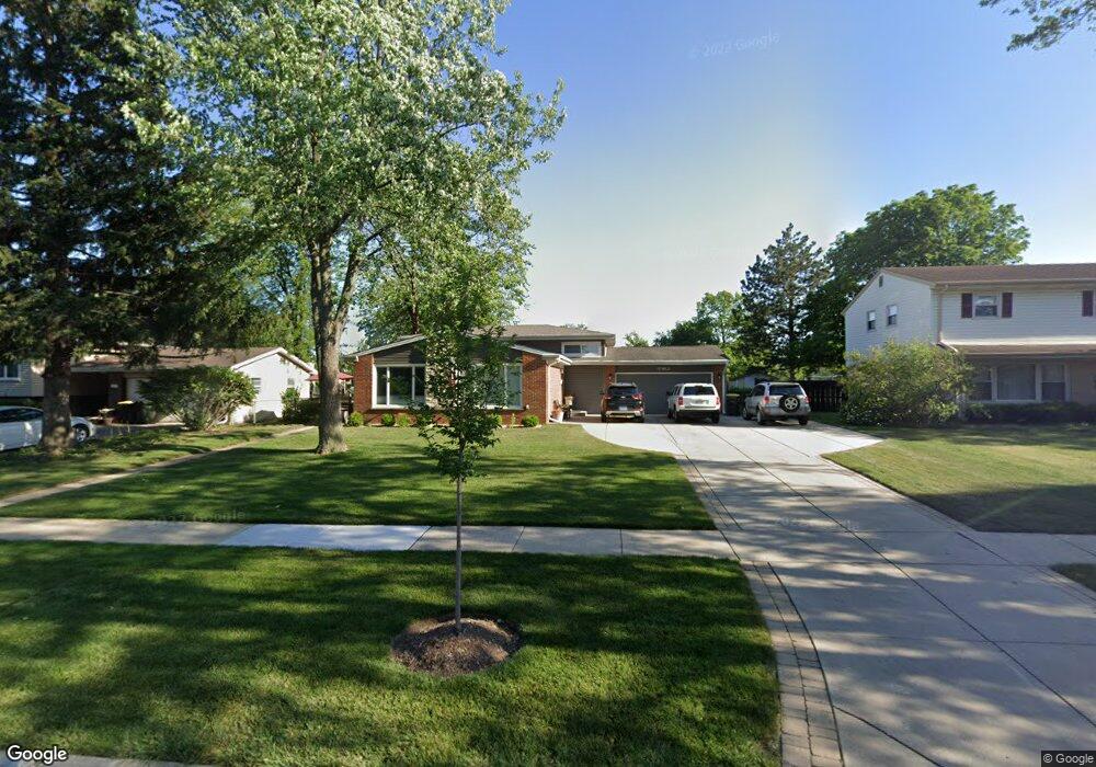 15W621 Diversey Ave, Elmhurst, IL 60126 - photo 1