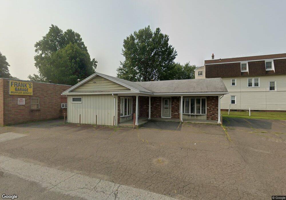 475 Chicopee St, Chicopee, MA 01013 - photo 1