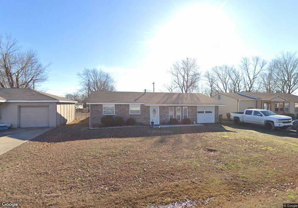 207 N Elgin Ave, Sperry, OK 74073 - photo 1