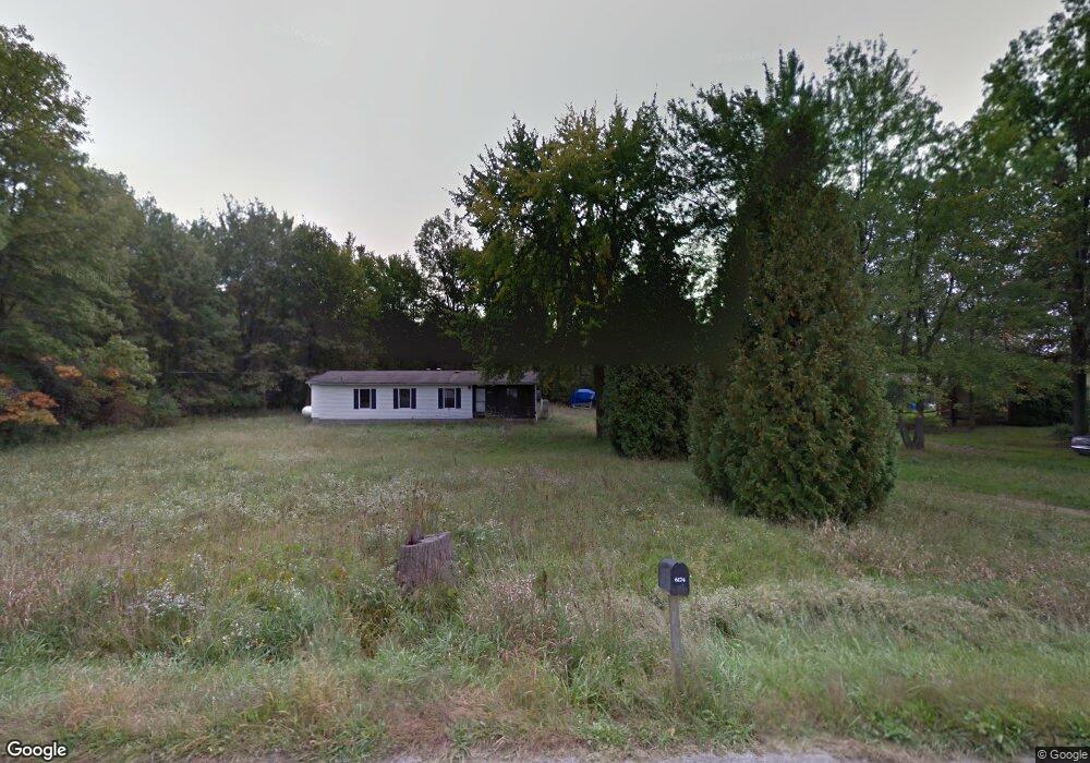 6174 Colf Rd, Carleton, MI 48117 - photo 1