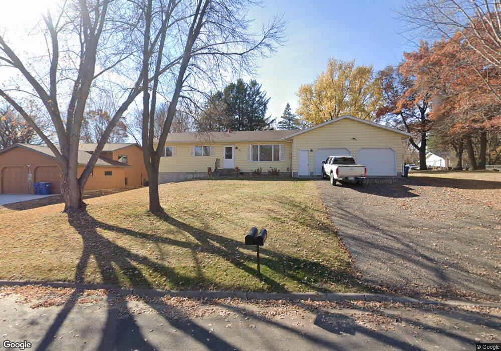 421 8th Ave N, Sauk Rapids, MN 56379 - photo 1
