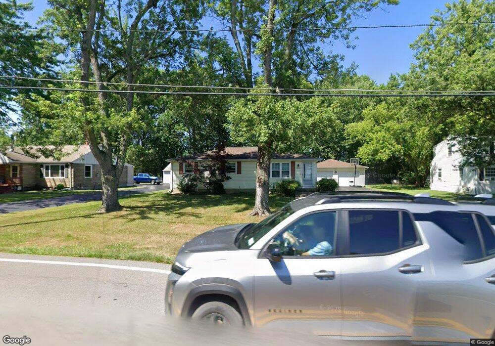 2825 Stenzel Ave, North Tonawanda, NY 14120 - photo 1