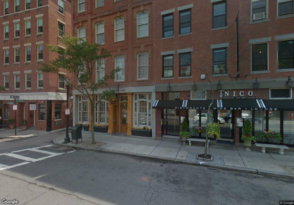 421 Hanover (No Fee) unit 11, Boston, MA 02113 - photo 1