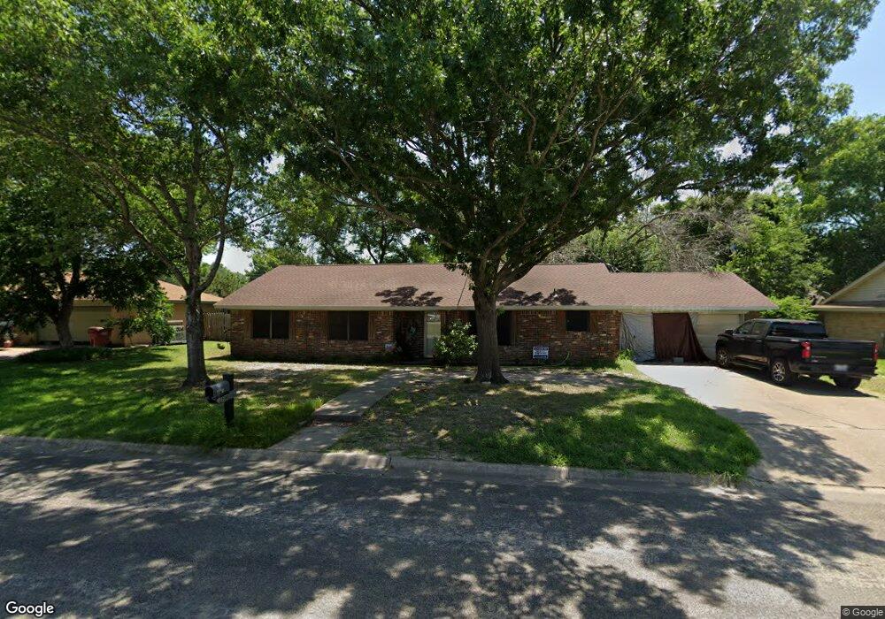 2104 Albert Broadfoot St, Bonham, TX 75418 - photo 1