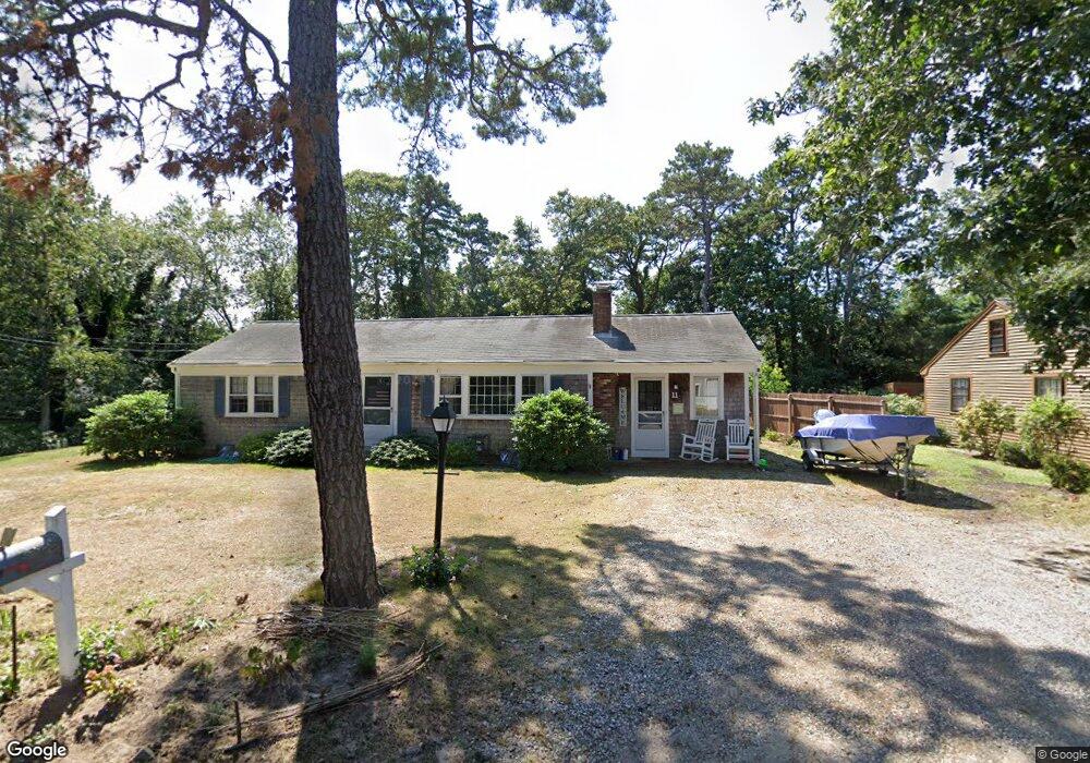 11 Buttercup Ln, South Yarmouth, MA 02664 - photo 1