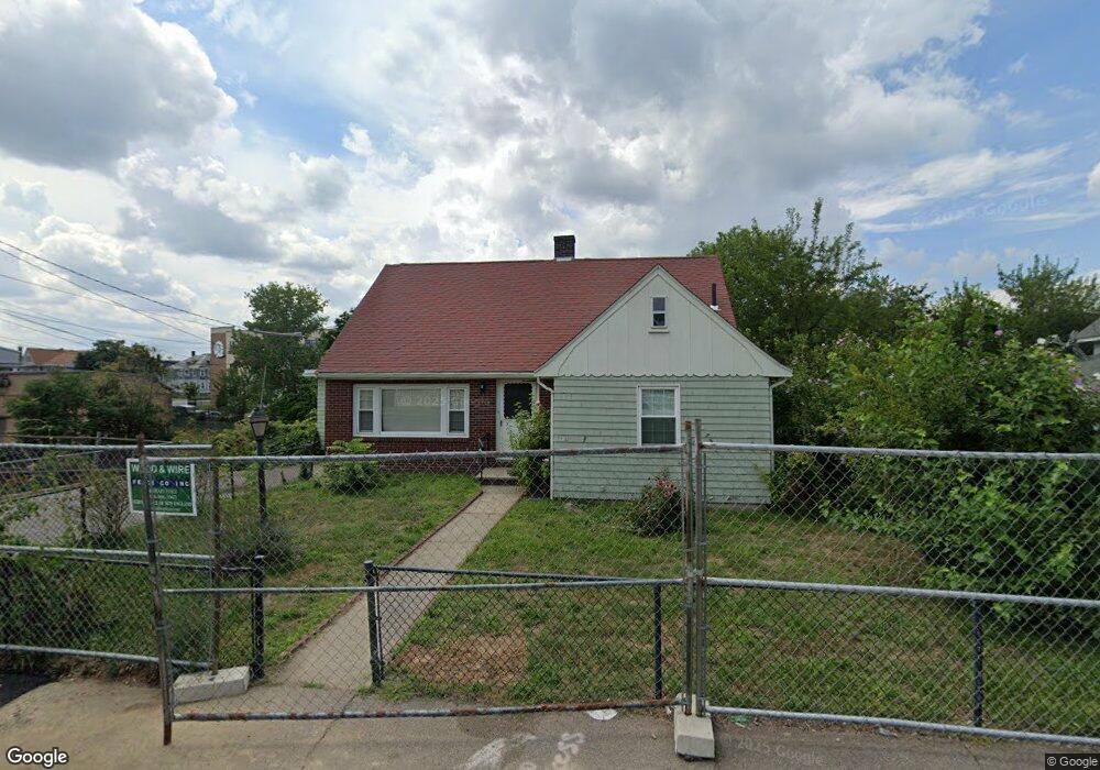 30 Mill St, Quincy, MA 02169 - photo 1