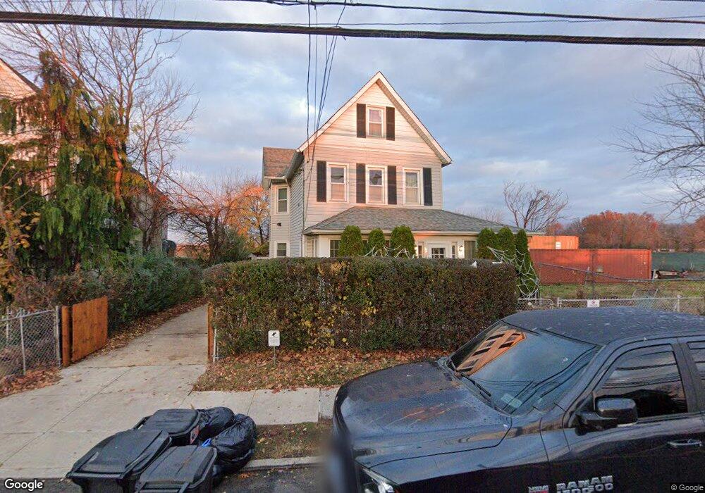 3869 Victory Blvd, Staten Island, NY 10314 - photo 1