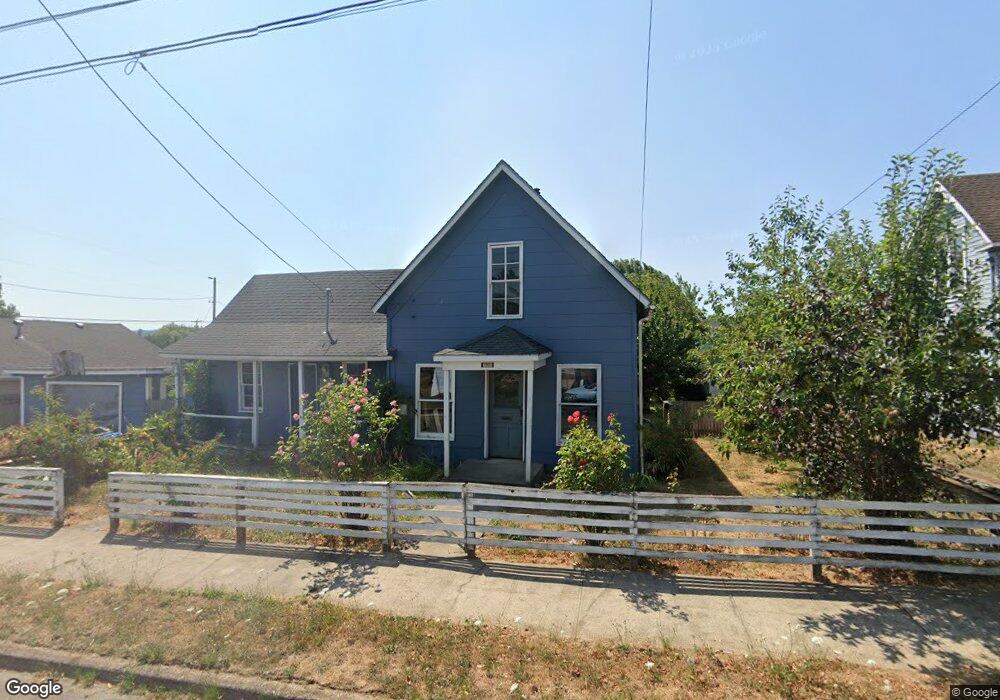 628 C St, Myrtle Point, OR 97458 - photo 1