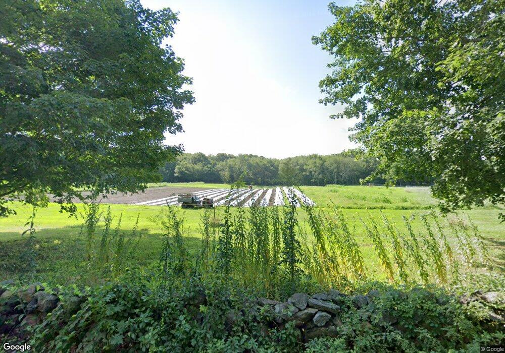 82 Upper Pattagansett Rd, East Lyme, CT 06333 - photo 1