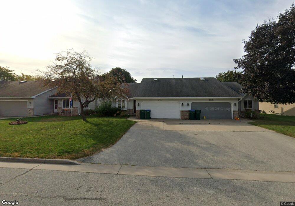 2911 W Creek Valley Ln, Appleton, WI 54914 - photo 1