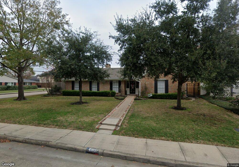 6162 Piping Rock Ln, Houston, TX 77057 - photo 1