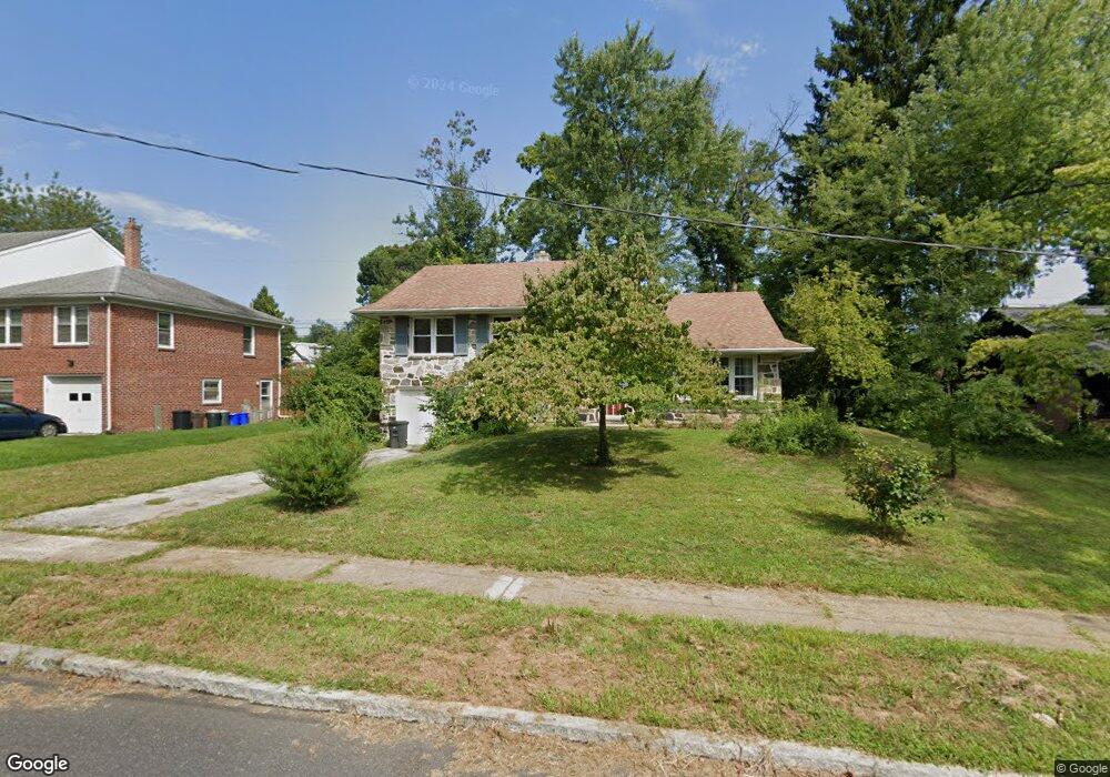 15 Dartmouth Cir, Swarthmore, PA 19081 - photo 1