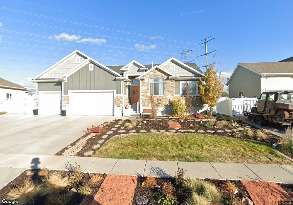 1983 S 525 W, Syracuse, UT 84075 - photo 1
