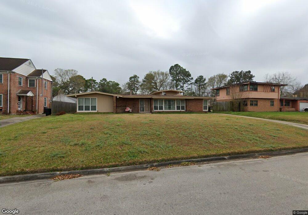 4114 Roseneath Dr, Houston, TX 77021 - photo 1