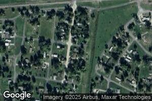 202 S Main St, Sandoval, IL 62882
