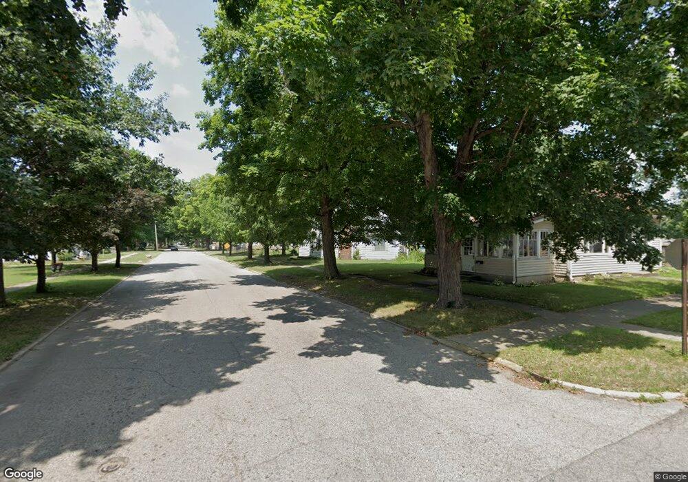 910 4th St, Covington, IN 47932 - photo 1