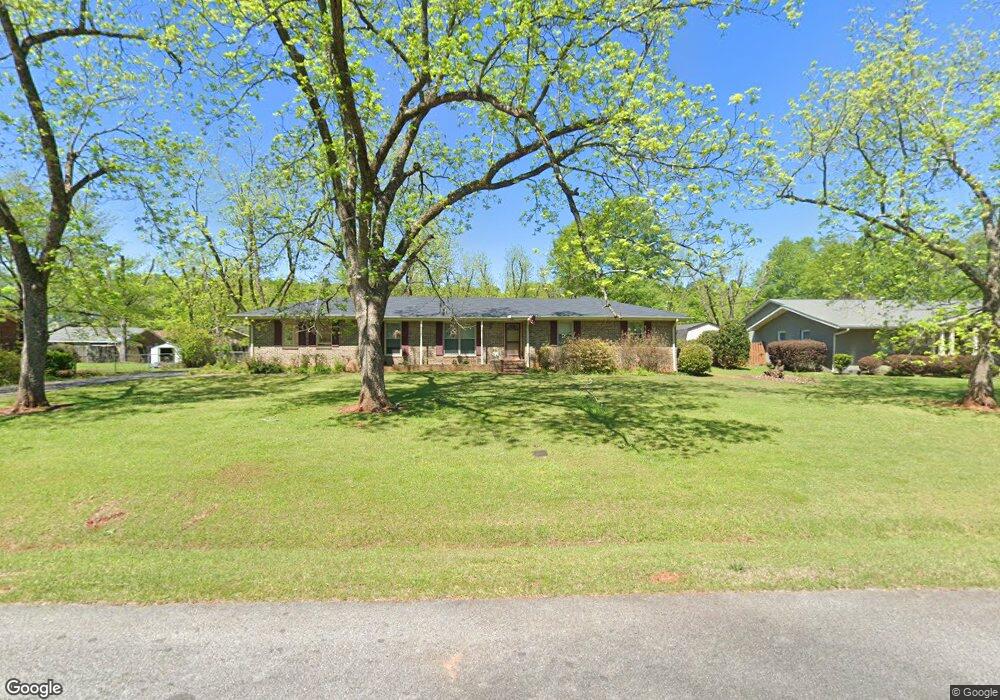 125 Laurel Dr, Barnesville, GA 30204 - photo 1
