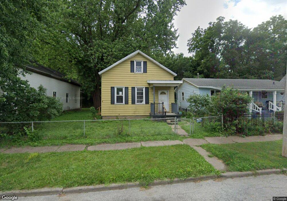1851 W 6th St, Davenport, IA 52802 - photo 1