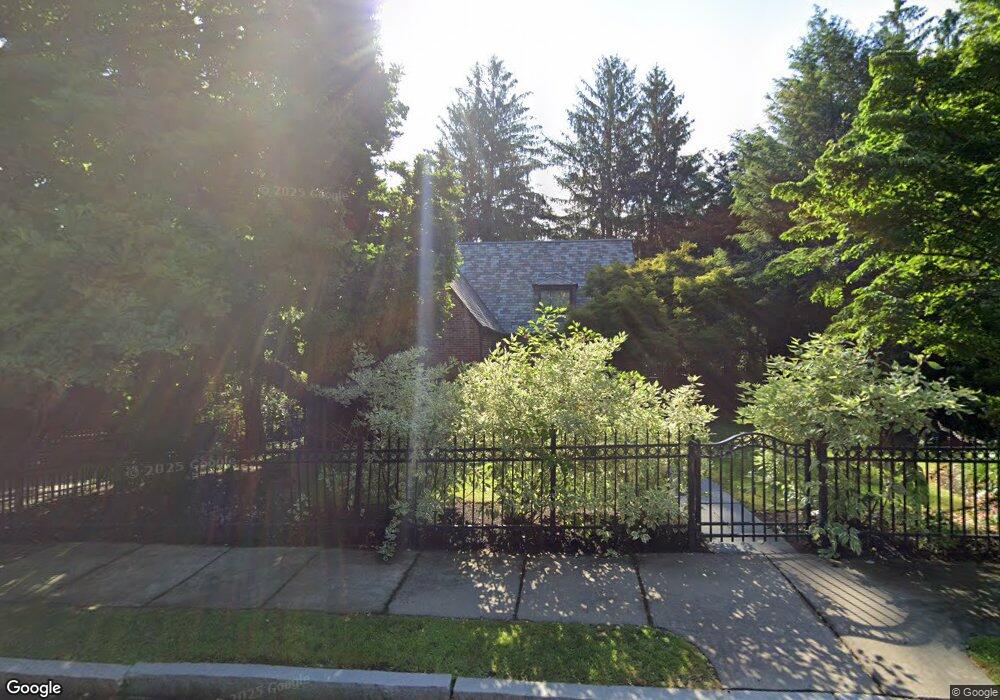 77 Arnold Rd, Newton Center, MA 02459 - photo 1