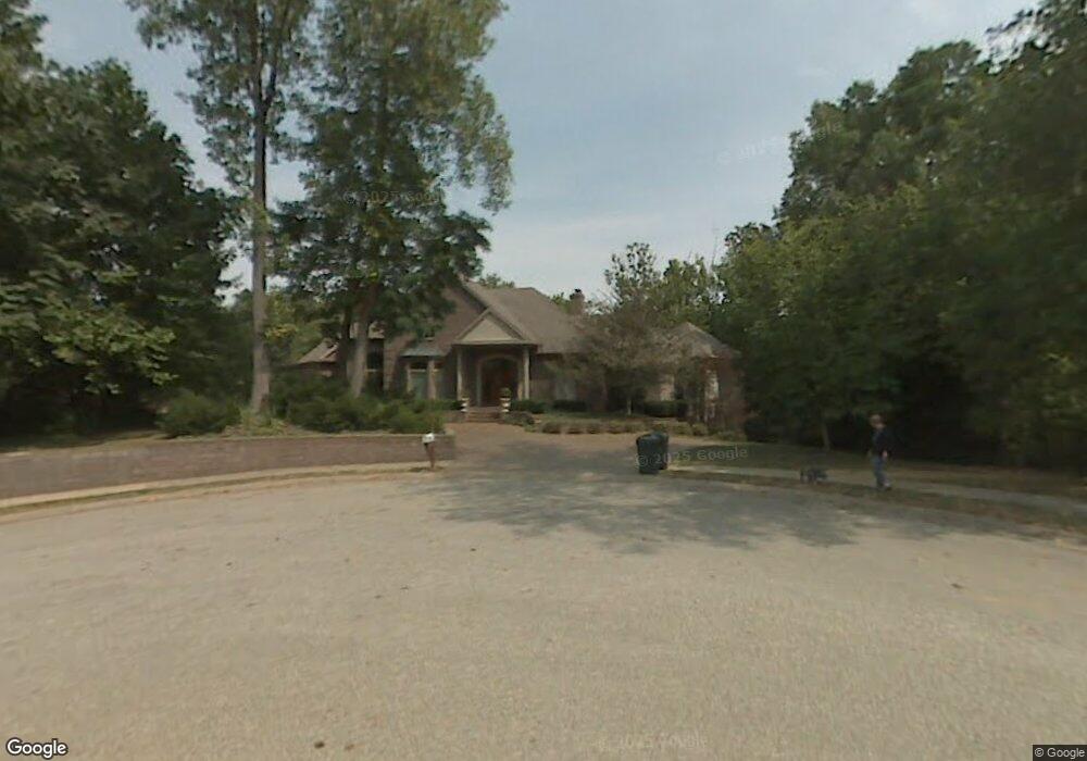 905 Woodridge Ct, Newburgh, IN 47630 - photo 1