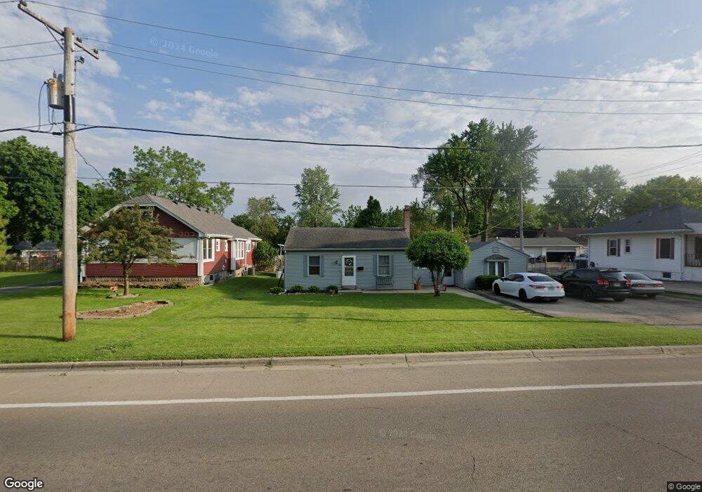 1210 Prairie St, Aurora, IL 60506 - photo 1