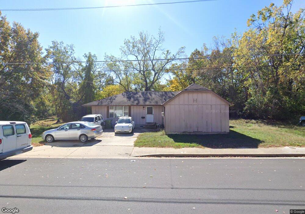 804 Soest Rd, Rolla, MO 65401 - photo 1