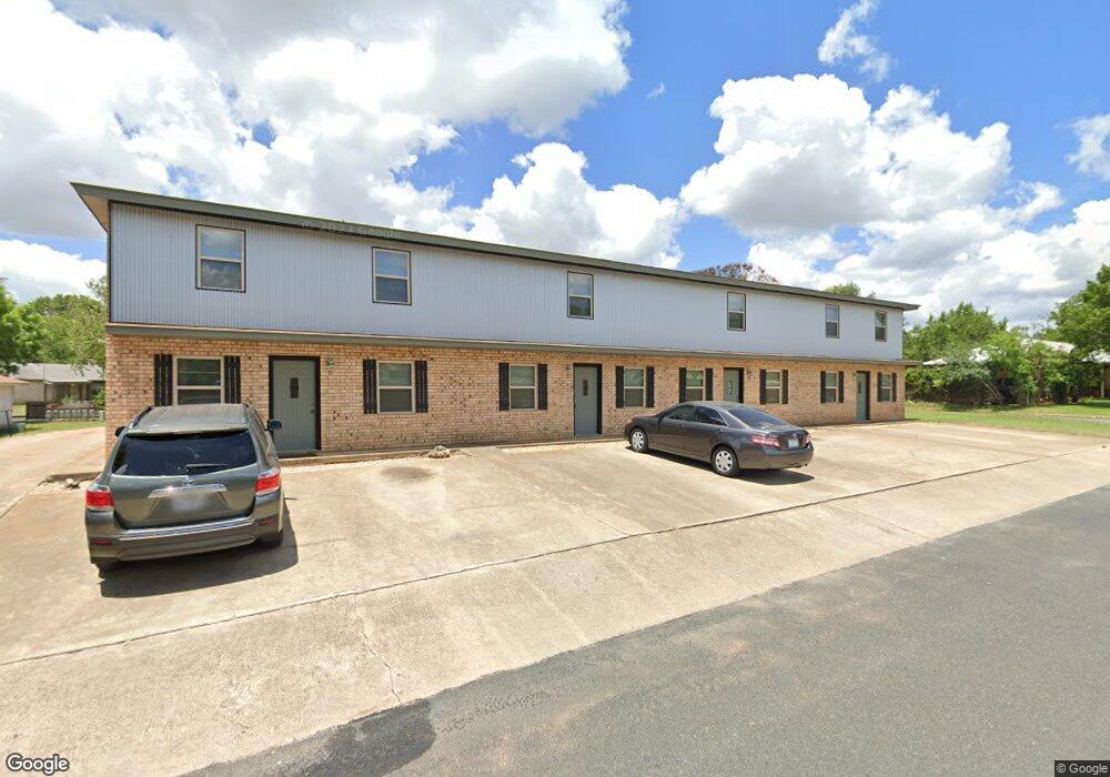 103 W Trailmoor Dr unit 7, Fredericksburg, TX 78624 - photo 1