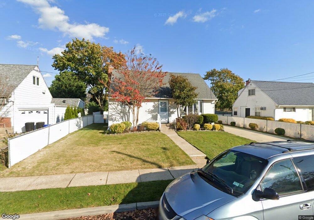 3085 Xavier Place, Oceanside, NY 11572 - photo 1