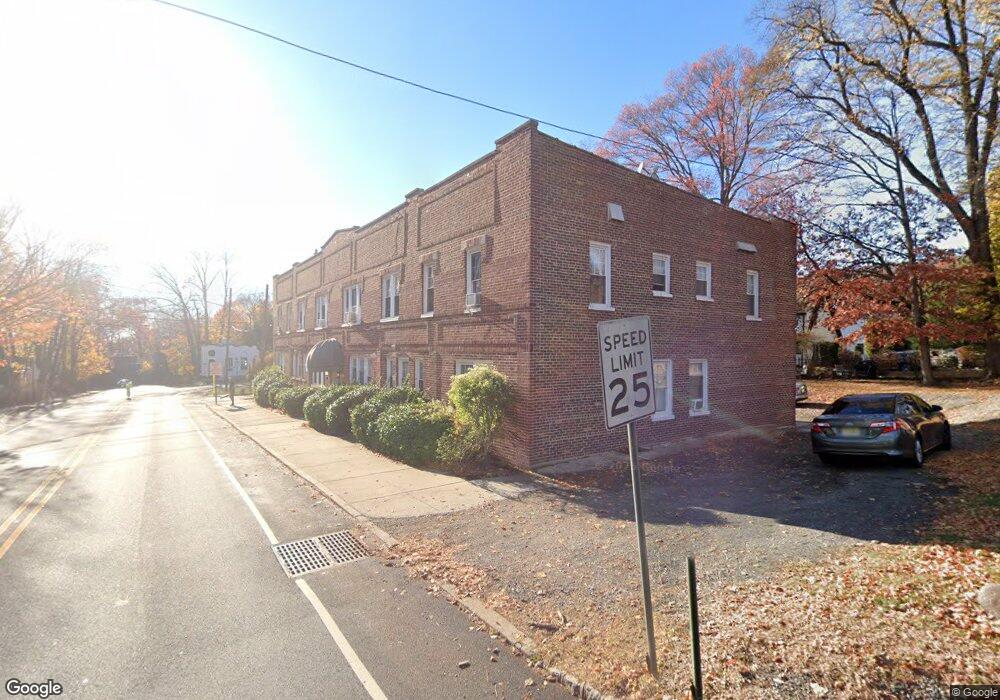 665 Ridgewood Rd unit 2, Millburn, NJ 07041 - photo 1