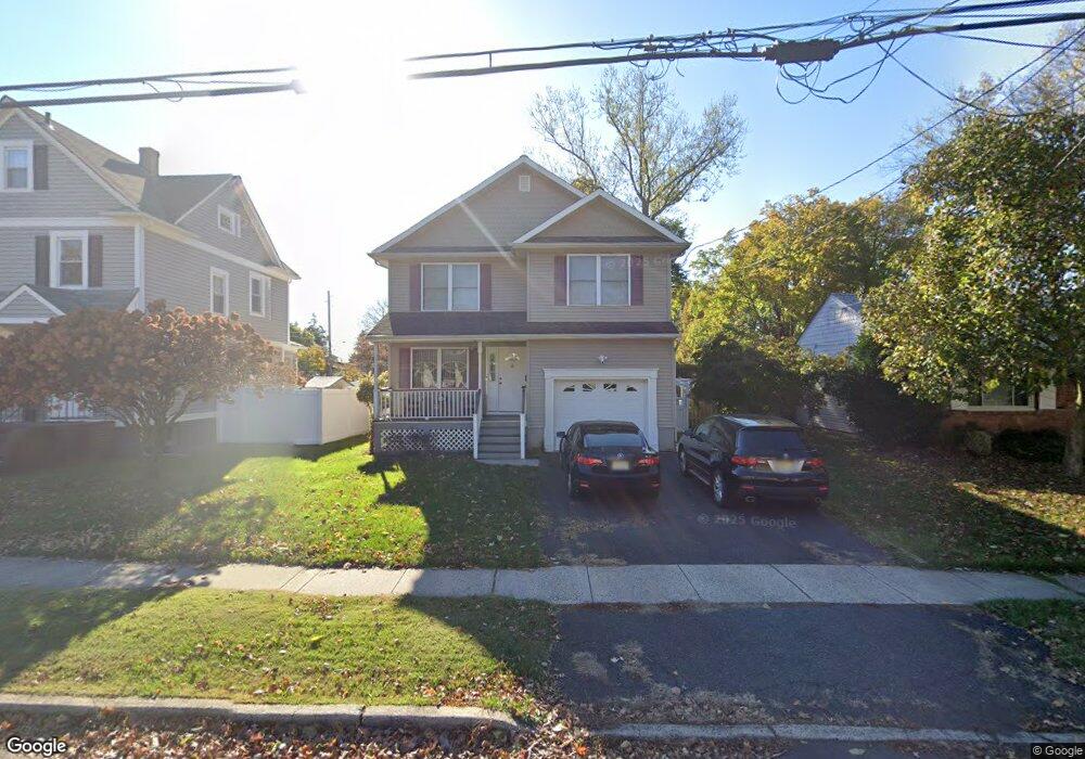 405 Jackson Ave, Dunellen, NJ 08812 - photo 1
