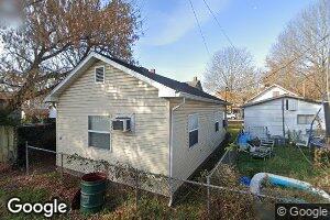 258 E 2nd St, Ceredo, WV 25507