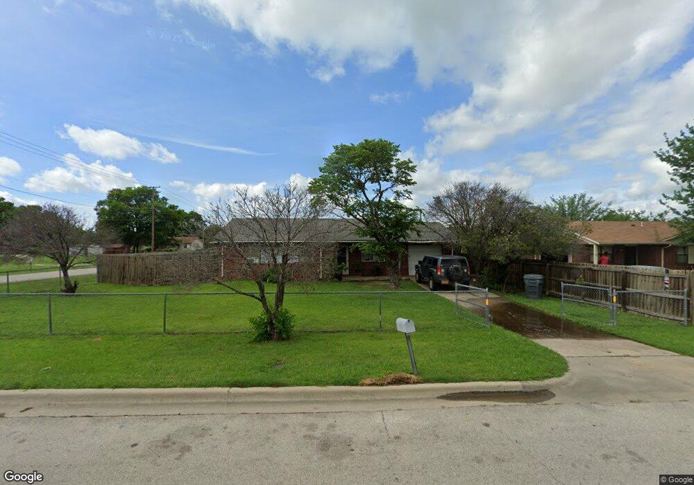 1303 11th Ave NE, Ardmore, OK 73401 - photo 1