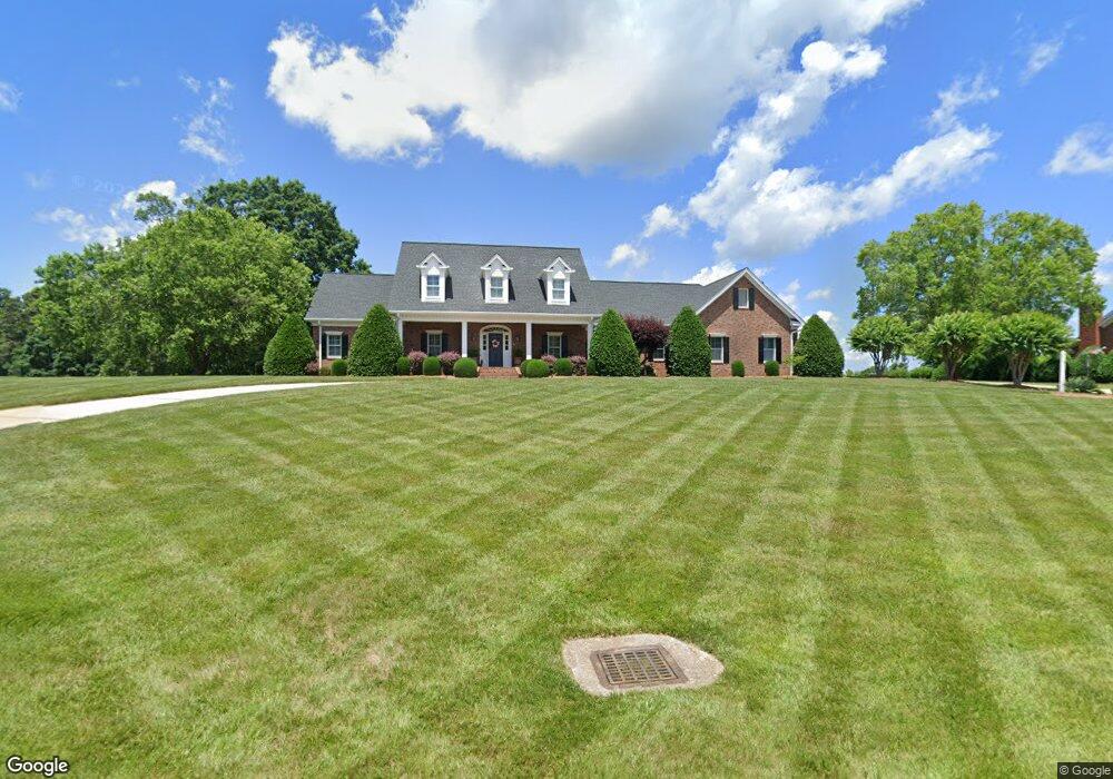 151 Twin Lakes Dr, Statesville, NC 28625 - photo 1