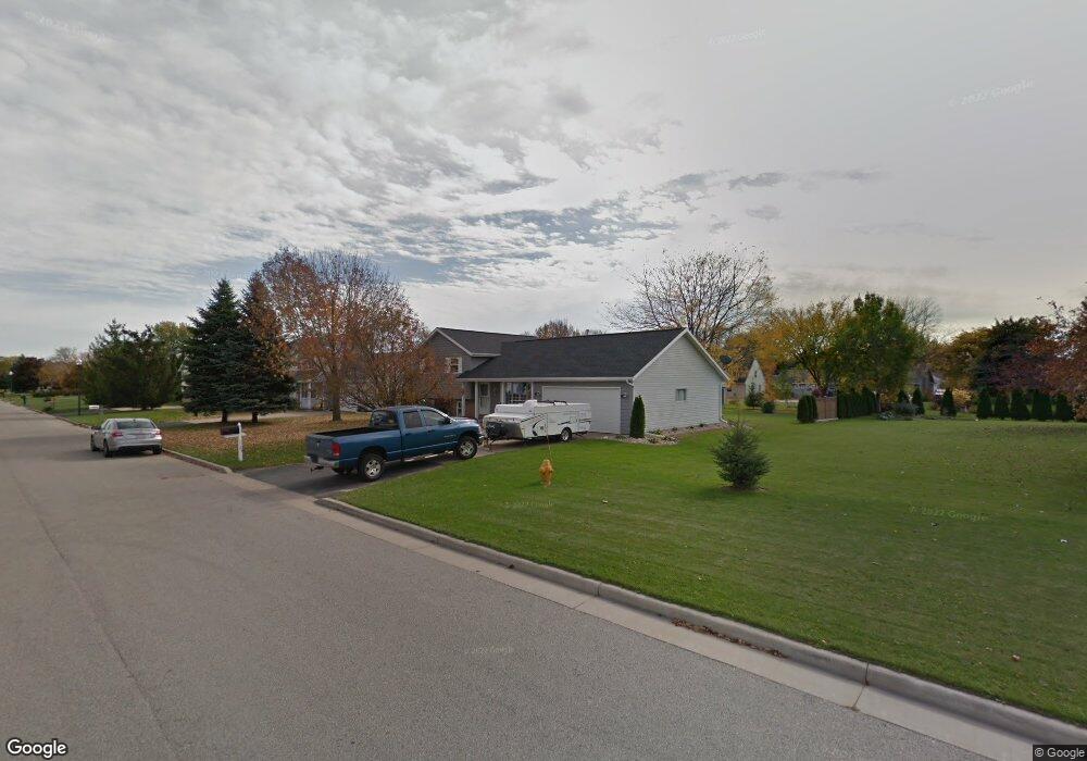 3123 W Hiawatha Dr, Appleton, WI 54914 - photo 1