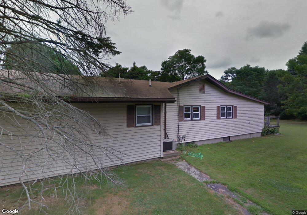 999 Toll Gate Rd, Warwick, RI 02886 - photo 1