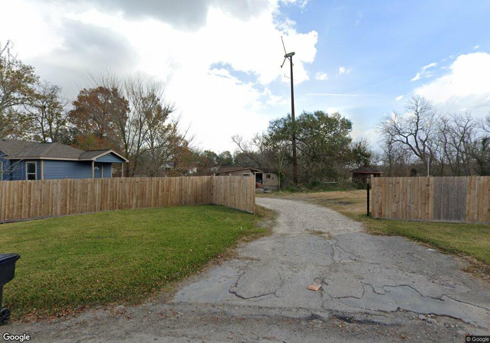 7811 Oak Vista St, Houston, TX 77087 - photo 1