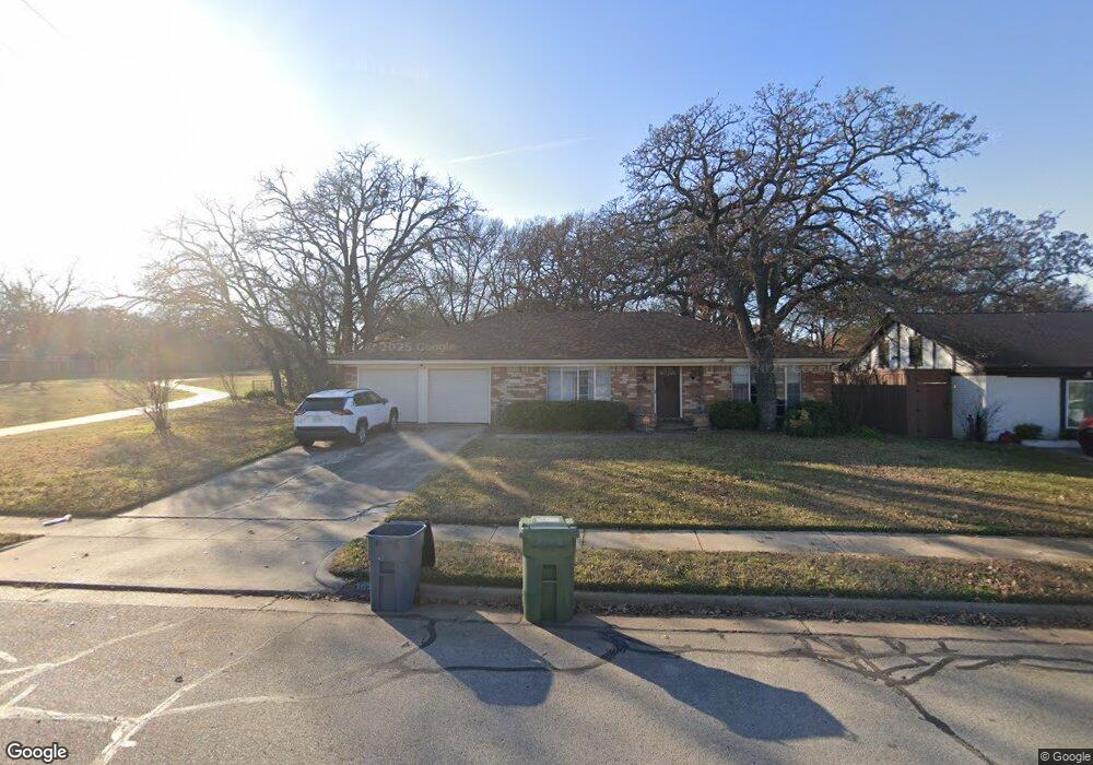 3023 Oak Valley Dr, Bedford, TX 76021 - photo 1