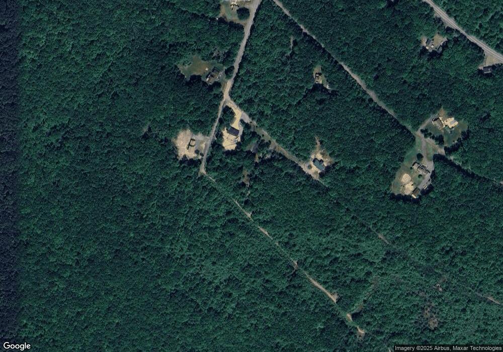 561 Apple Ln, Archbald, PA 18403 - photo 1