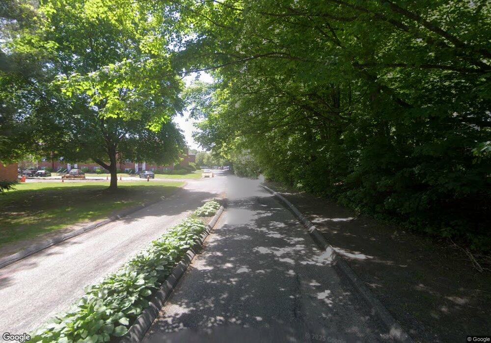 22 Maplecrest Dr unit K, Holyoke, MA 01040 - photo 1