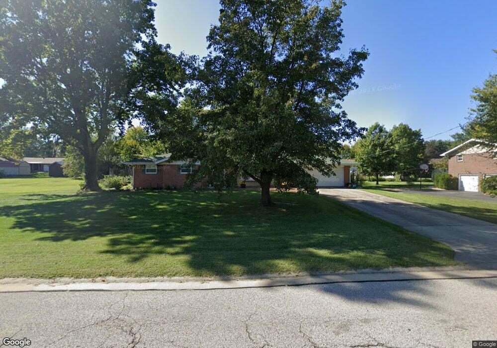 248 Lakeview Acres Dr, Collinsville, IL 62234 - photo 1