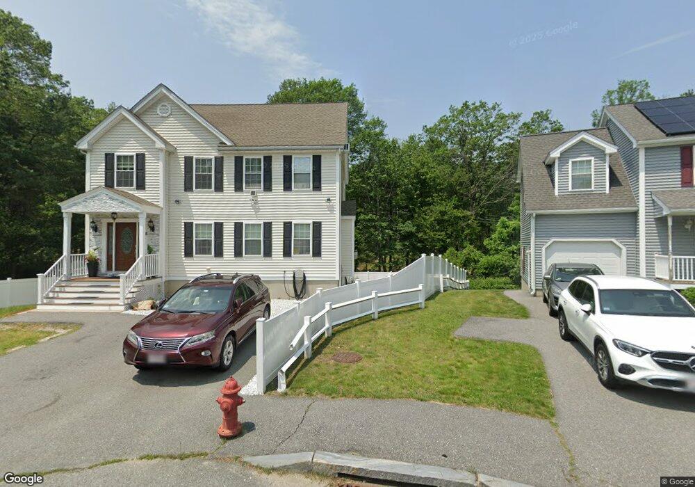 16 Dean Dr, Lowell, MA 01854 - photo 1