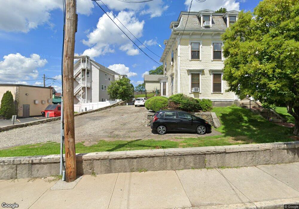 10 Salem St unit 2,10, Woburn, MA 01801 - photo 1